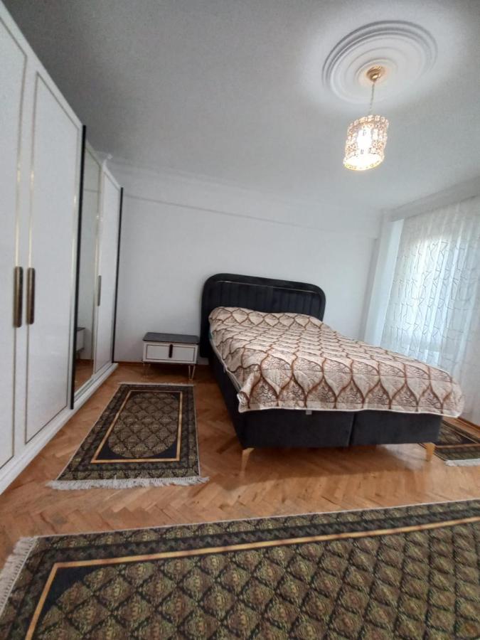 Apartament 2 Eme Etage Ortakoey No 4 Istanbul