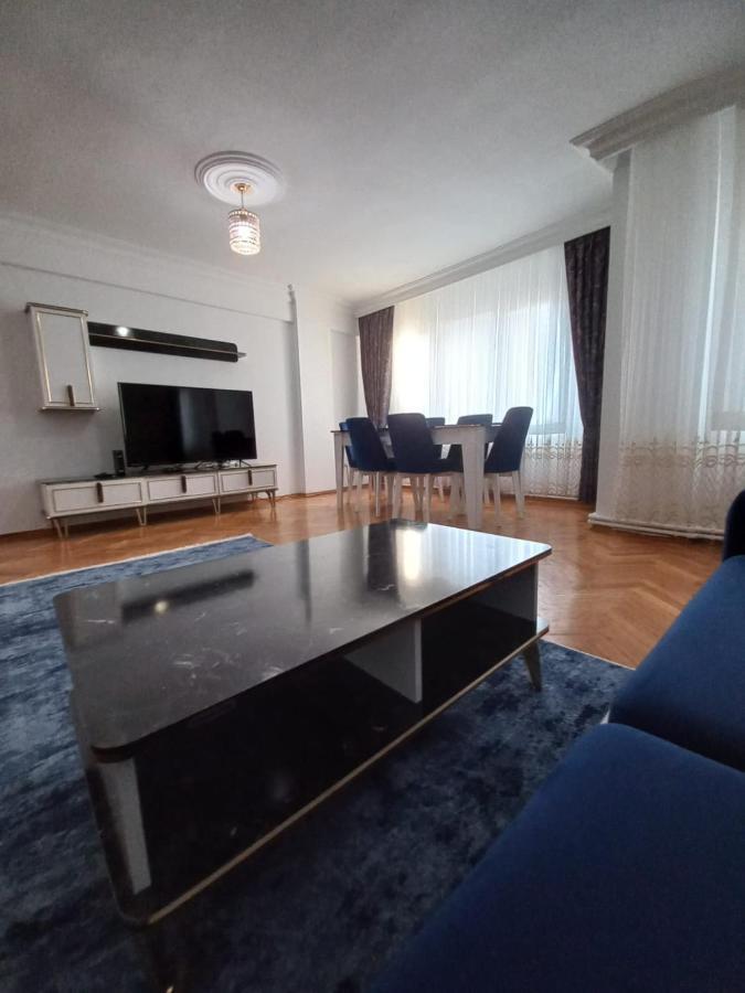 2 Eme Etage Ortakoey No 4